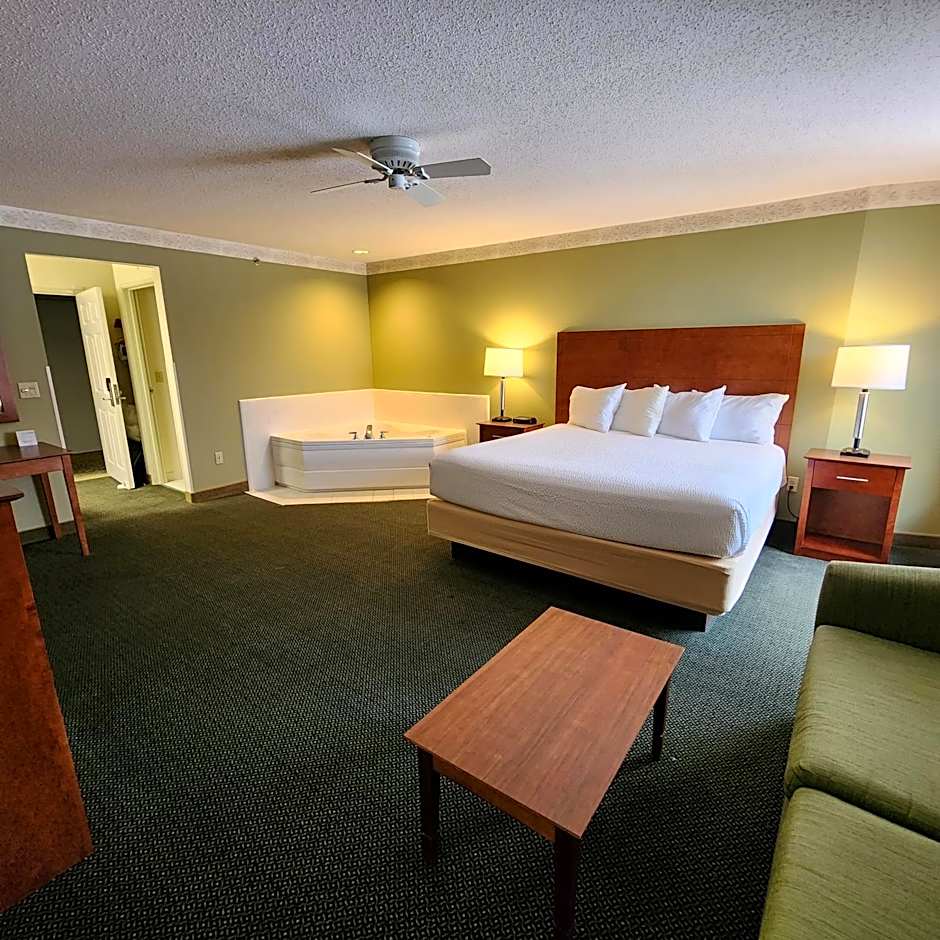 Baymont by Wyndham Mackinaw City