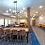 La Quinta Inn & Suites by Wyndham Ft. Myers Sanibel Gateway