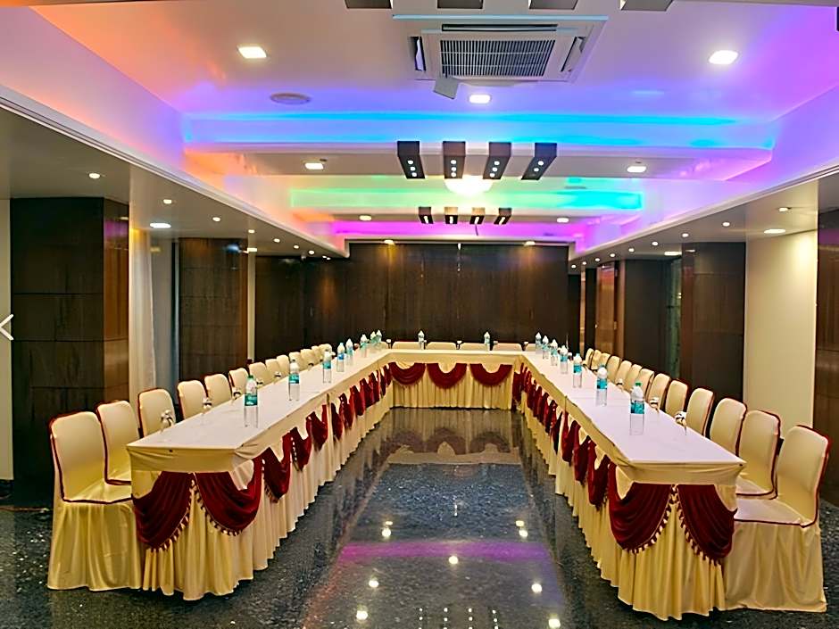 Hotel Grand Continental – Varanasi, VA