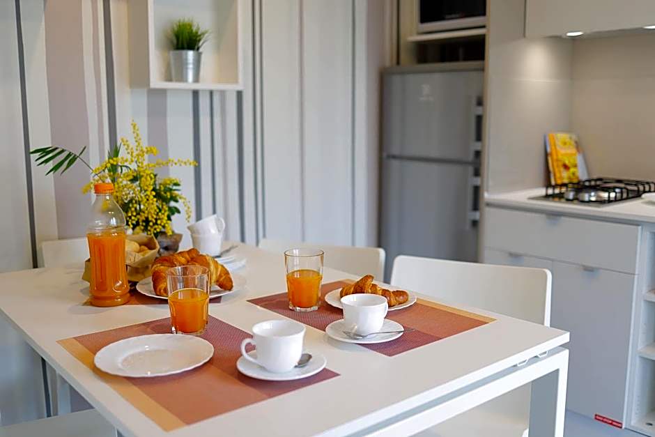 hu Venezia Camping in Town