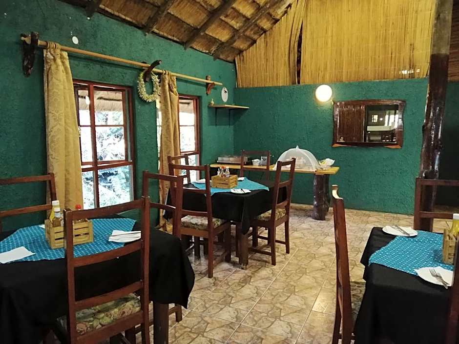 Maputaland Lodge
