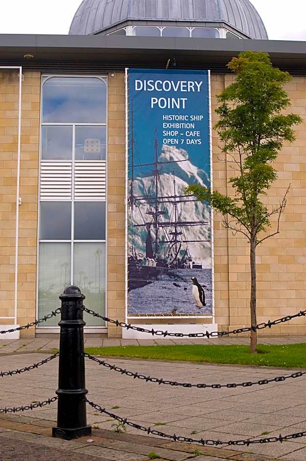 Premier Inn Dundee Centre