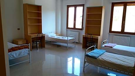 Quadruple Room with Private External Bathroom