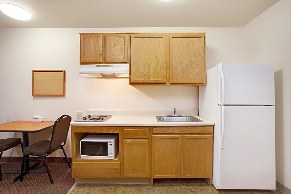 WoodSpring Suites San Antonio North Live Oak I-35