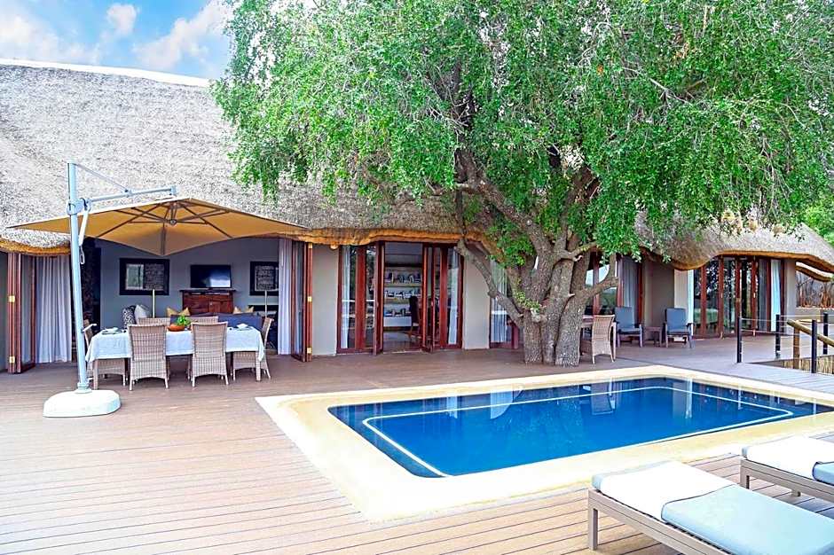 Madikwe Hills Private Game Lodge