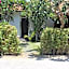 Jukung Villas Kuta