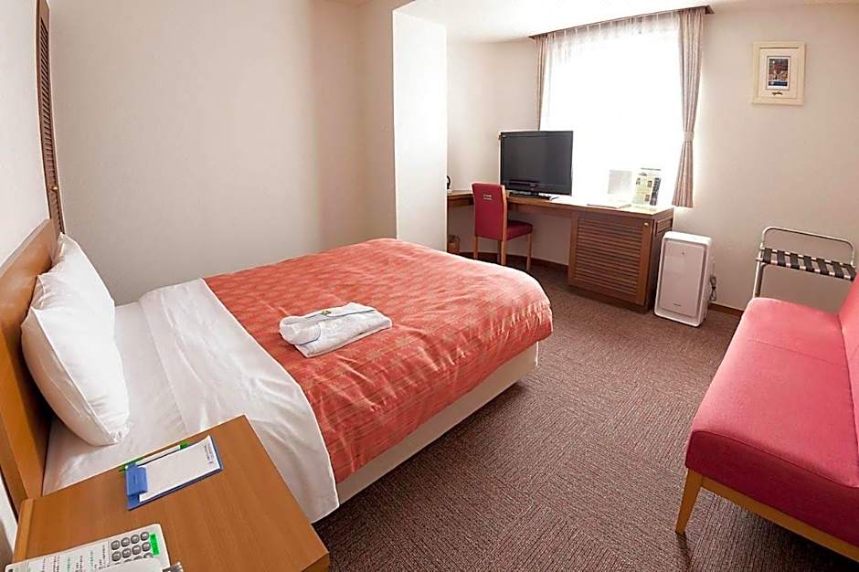Kumegawa Wing Hotel