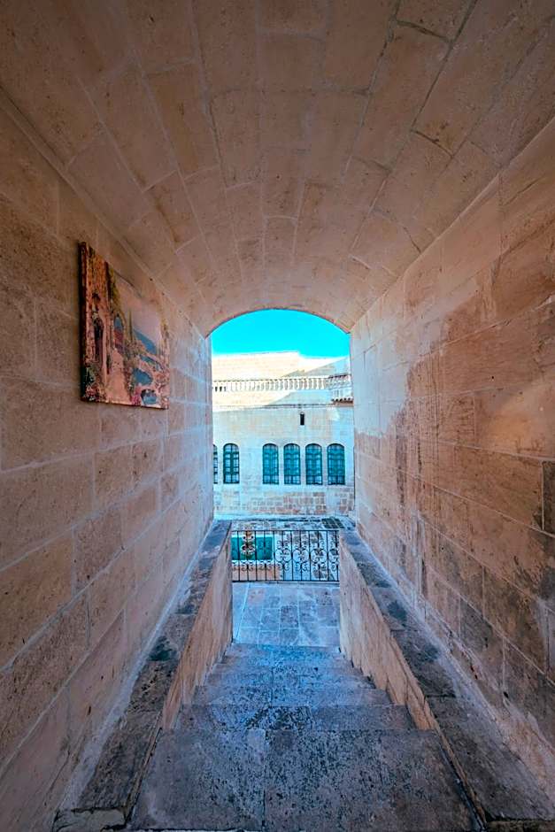 Narlı Ev Butik Otel