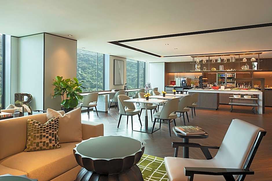 Renaissance by Marriott Taipei Shihlin Hotel