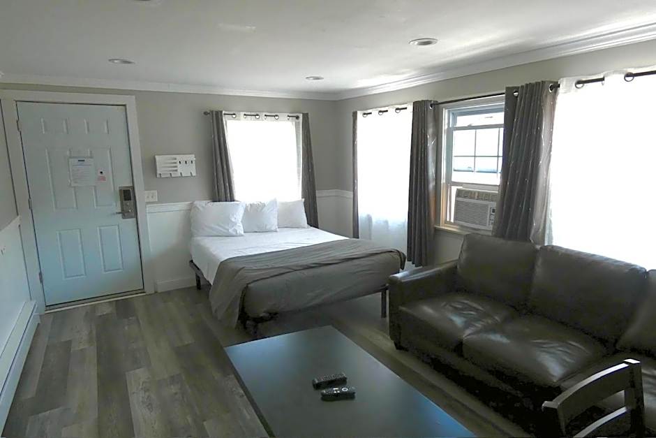 Aquastar Inn