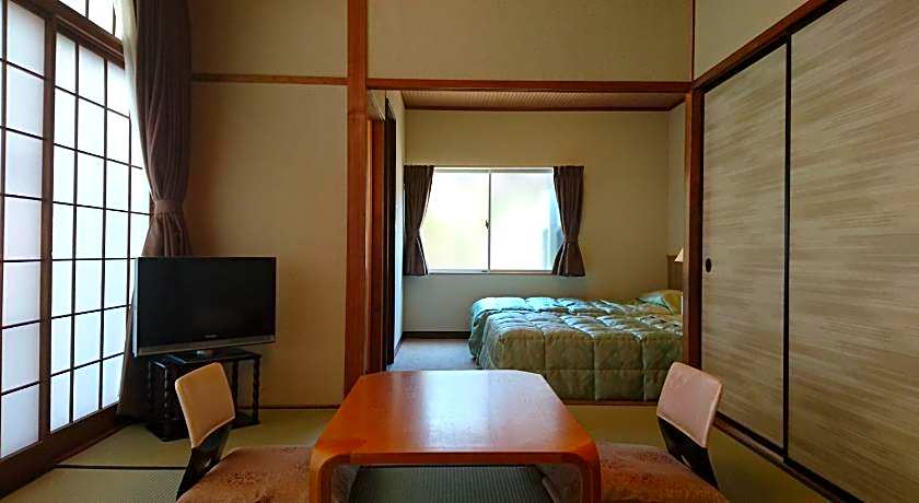 Onsen Guesthouse Aobatonosu