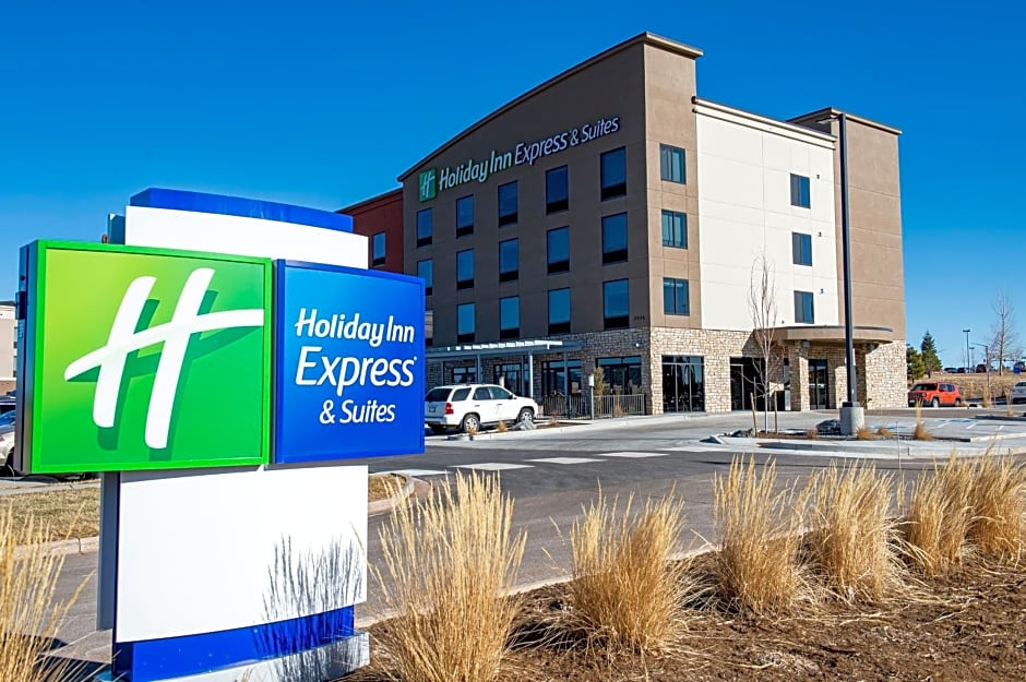 Holiday Inn Express & Suites - Colorado Springs AFA Northgate, an IHG Hotel