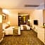 Metropole Hotel