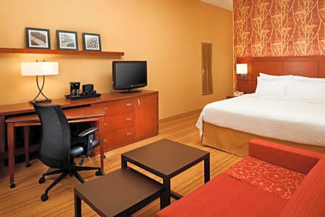 King Room with Sofa Bed - Non-Smoking