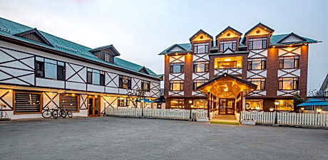 Apple Orchard Resort & Spa
