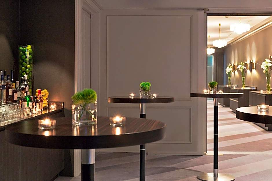 Renaissance® Vienna Schonbrunn Hotel