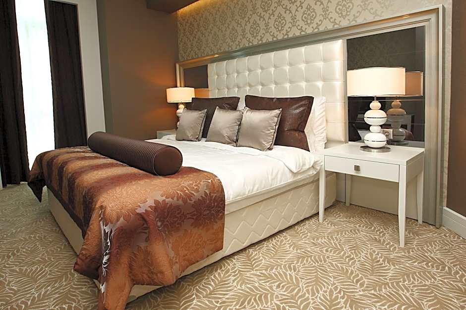 QafqaZ Baku City Hotel & Residence