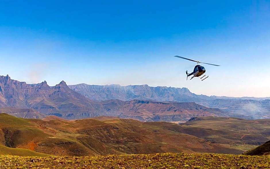 Cathedral Peak Hotel