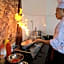 Hoa Phat Hotel & Apartment