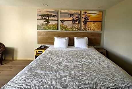 King Room - Non-Smoking