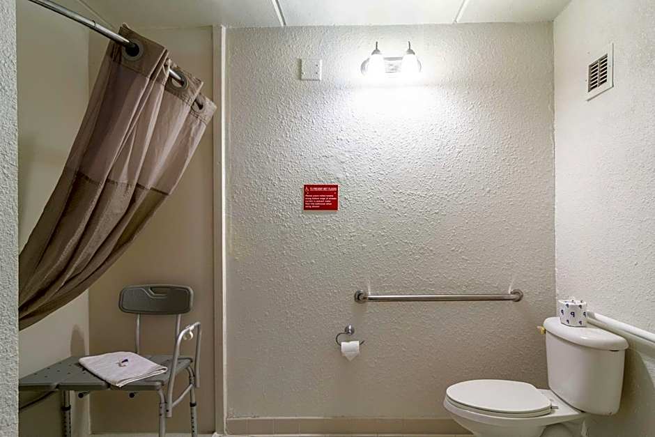 Motel 6-Brunswick, GA