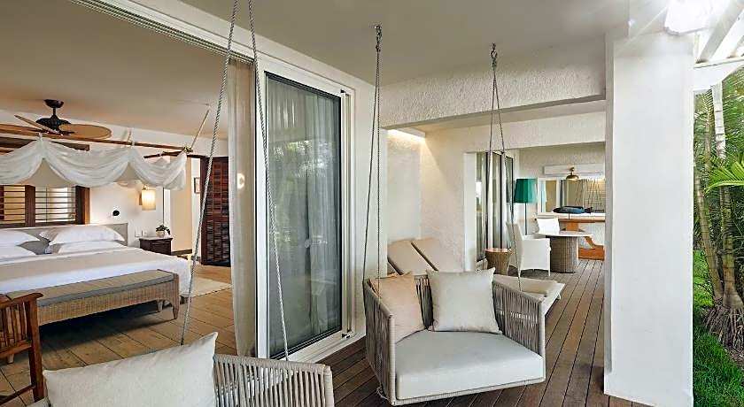 Paradise Cove Boutique Hotel