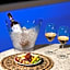 Kima Oia Suites