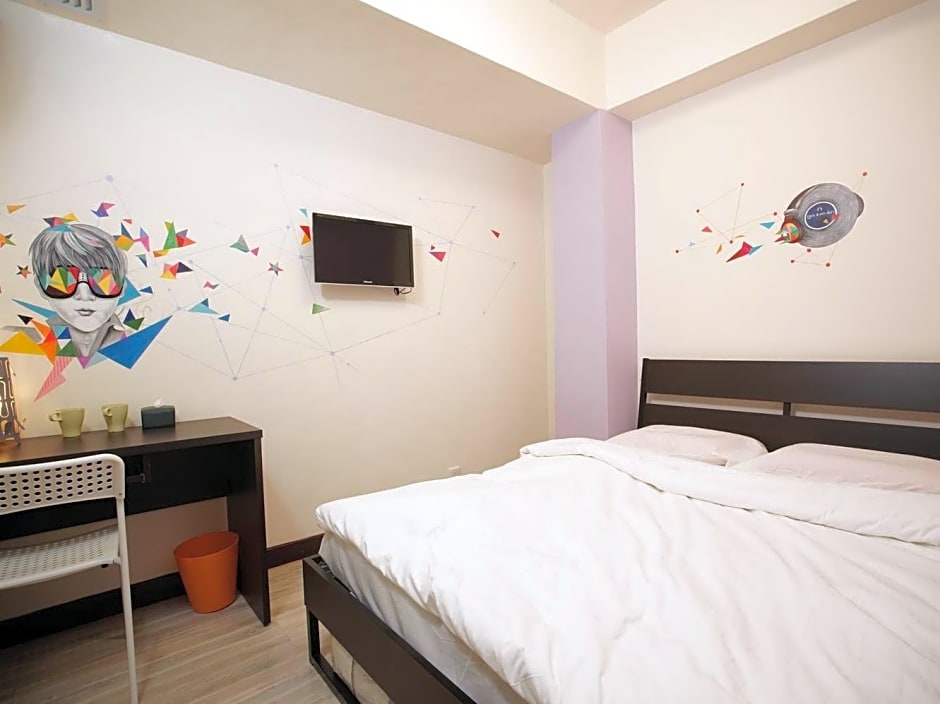 Alohas Hong Kong Hostel