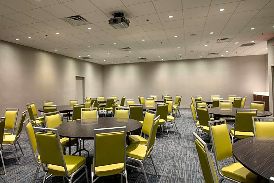 Holiday Inn Express Athens - University Area By IHG