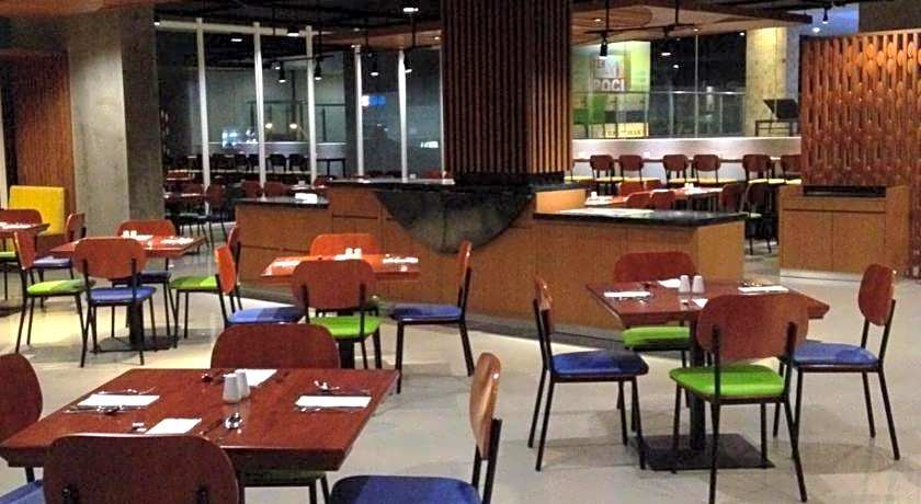 PrimeBiz Hotel Tegal