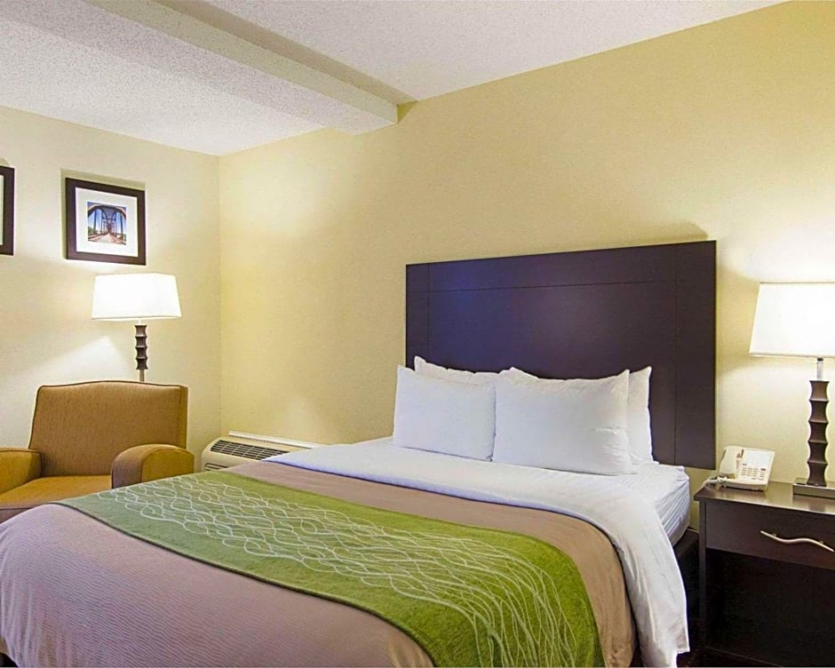 Quality Inn & Suites Little Rock West
