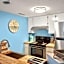 Beautiful Blue Ocean Condo