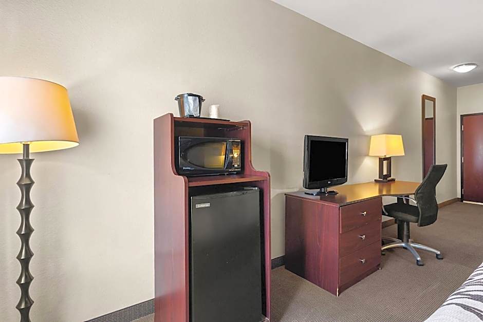 Sleep Inn & Suites Bush Intercontinental - IAH East