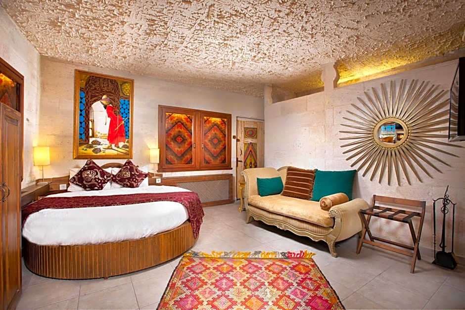 Cappadocia Fairy Chimneys Selfie Cave Hotels - Special Class