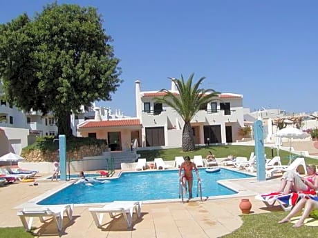 Roca Belmonte Apartamentos