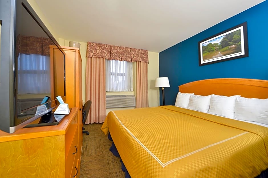 Midtown Convention Center Hotel – New York, NY