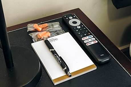 Single Room with Shared Bathroom