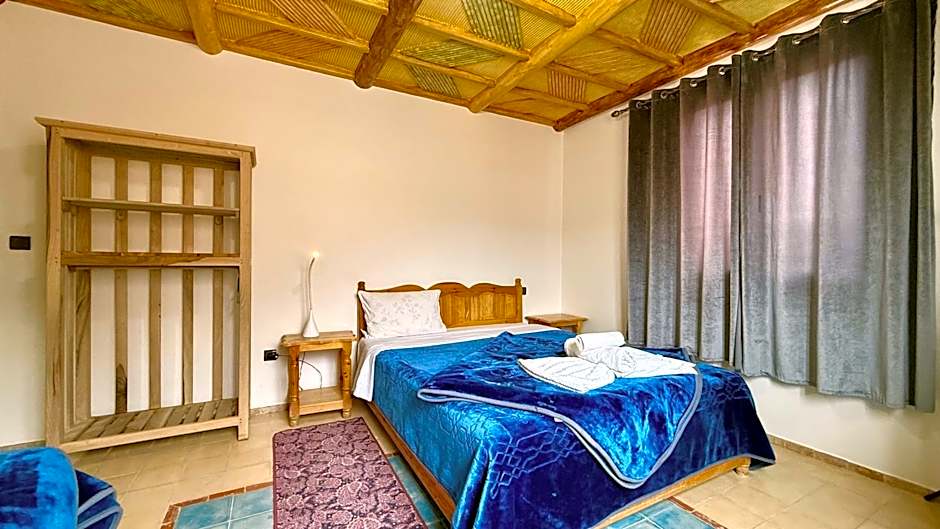 Hotel New Mars Dades
