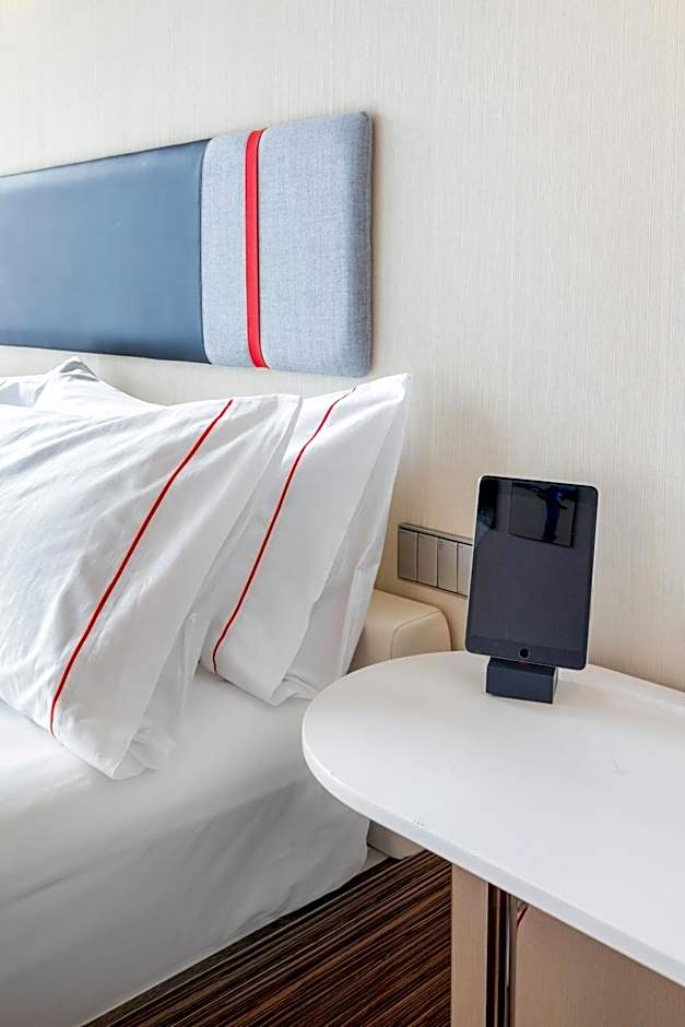 citizenM Paris Charles de Gaulle Airport