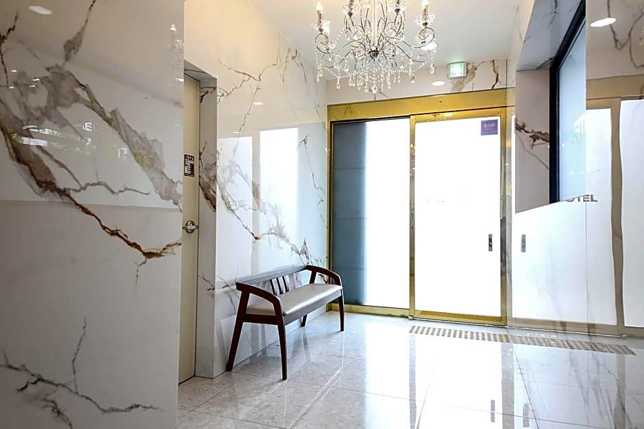 Gimhae City Hotel