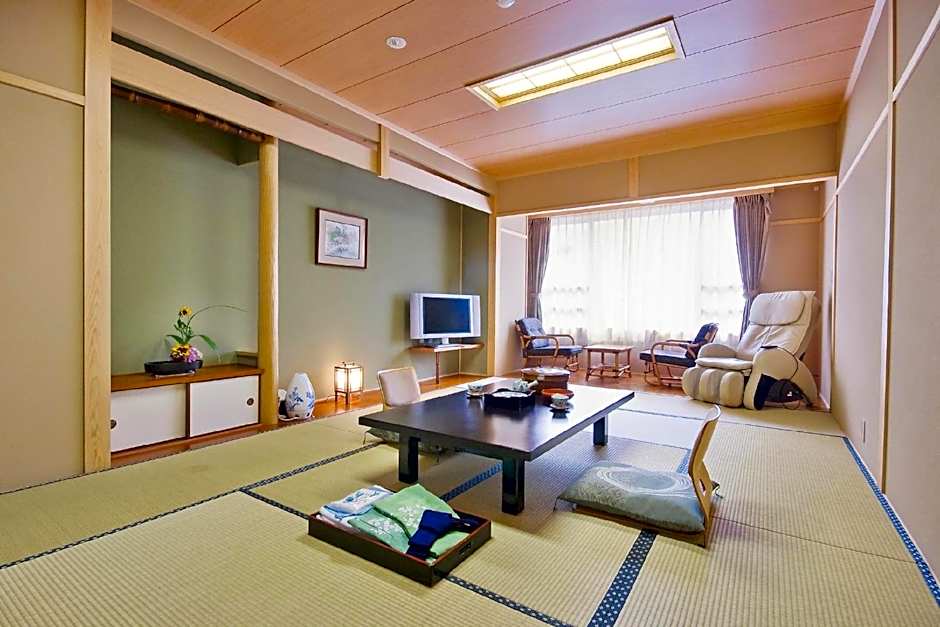 Iya Onsen Hotel Kazurabashi