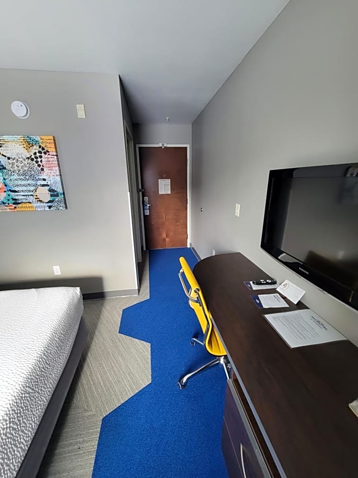 Microtel Inn & Suites By Wyndham Council Bluffs