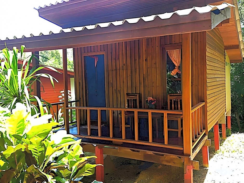 Lanta Maikeaw Bungalow