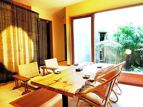 Japanese-Style Suite with Toilet- Non-Smoking