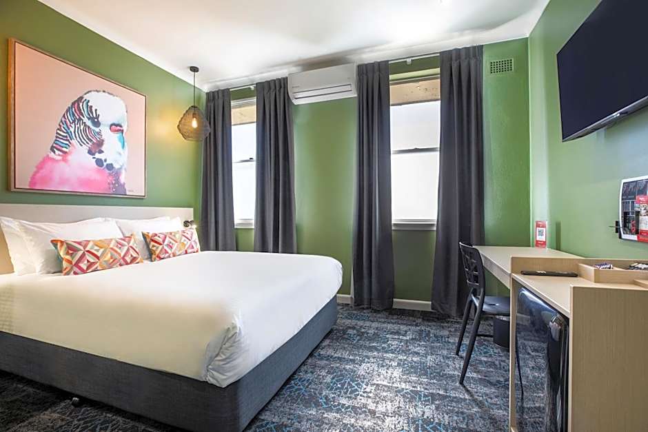 Nightcap at Pritchards Hotel