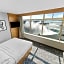 Tower Hotel at Fallsview