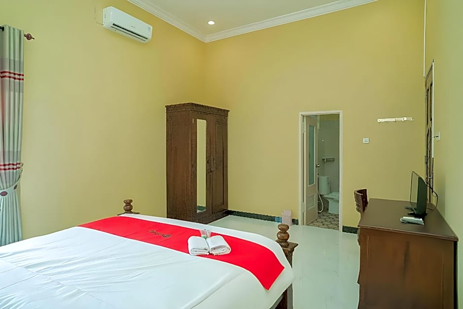 RedDoorz Syariah near RSUD Kota Malang