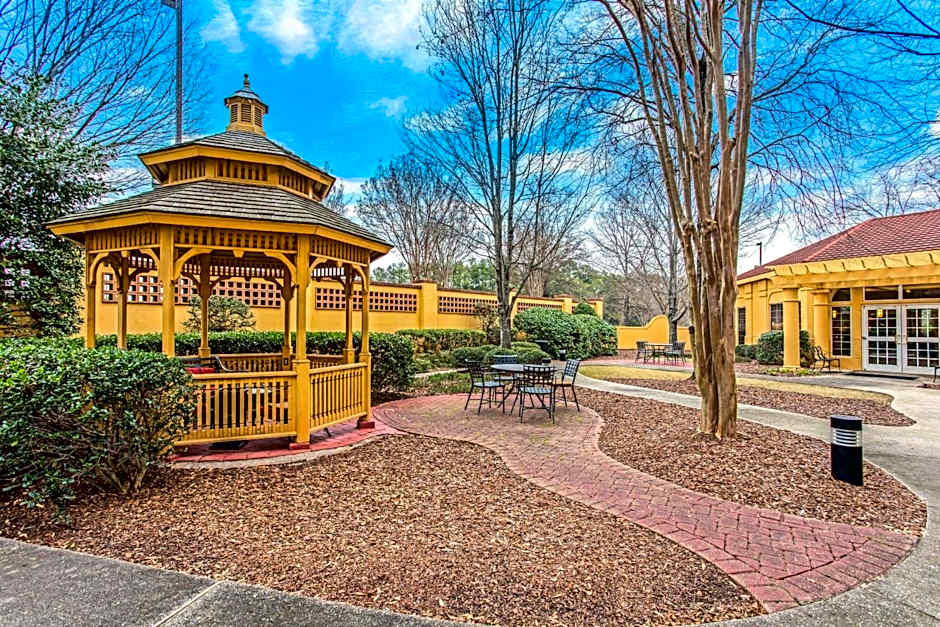 La Quinta Inn & Suites by Wyndham Birmingham Homewood