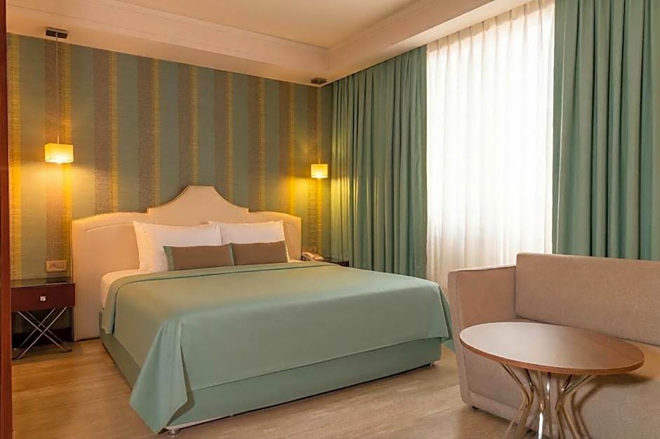Adana Plaza Hotel