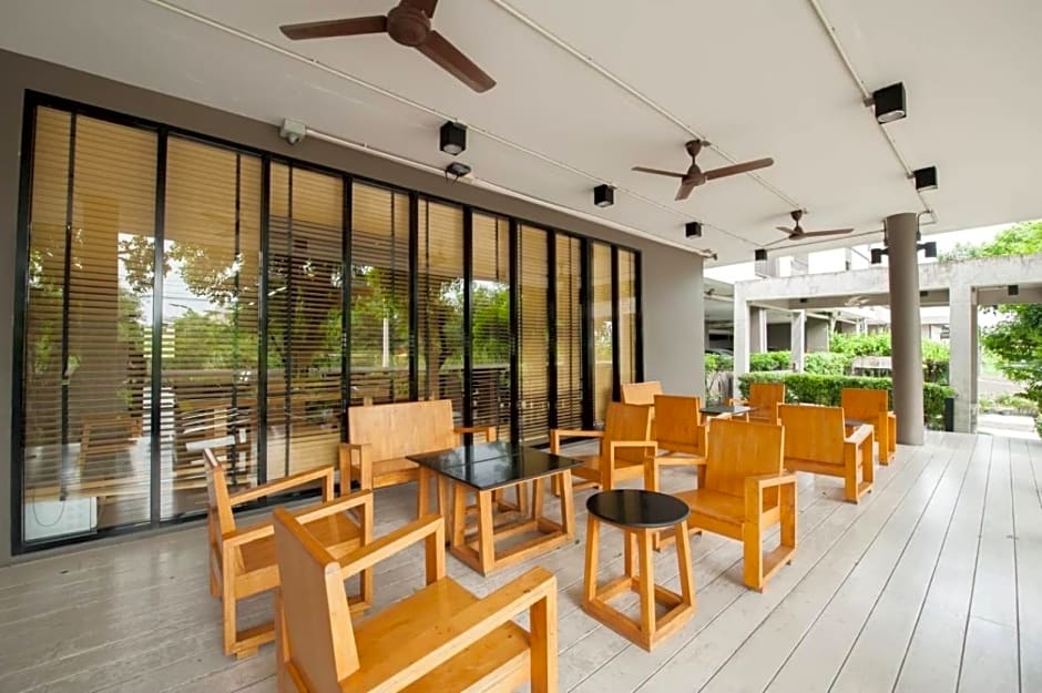 Shin Muffin ABAC Bangna